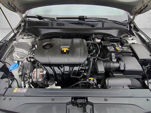 Used 2022 Kia Forte GT-Line w/ GT-Line Premium Package FWD image 28