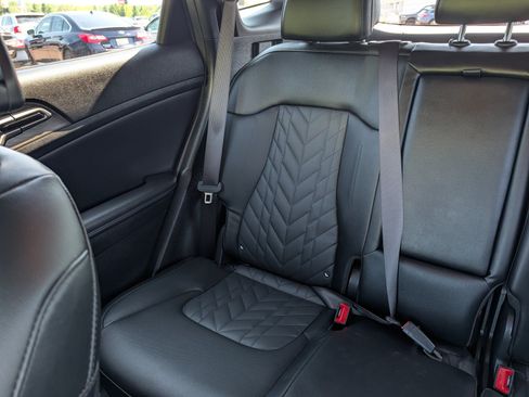 Used 2023 Kia Sportage X-Line AWD/4WD image 12
