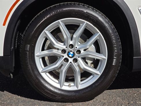 Used 2019 BMW X5 xDrive40i AWD/4WD image 38