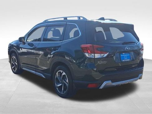 Used 2023 Subaru Forester Touring image 4