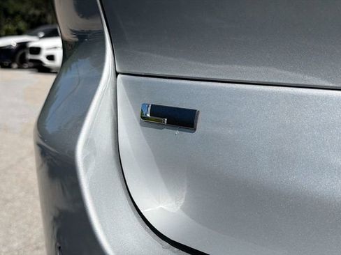 Used 2023 Jeep Grand Cherokee L Laredo image 11