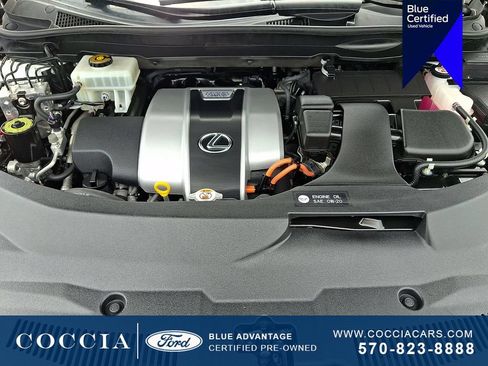 Used 2018 Lexus RX 450hL Premium w/ Premium Package AWD/4WD image 28