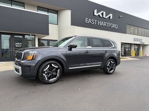 New 2025 Kia Telluride EX image 1
