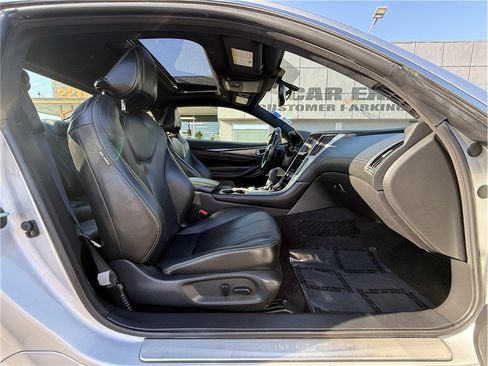 Used 2018 INFINITI Q60 3.0t Luxe w/ Sensory Package 3.0T Luxe image 58