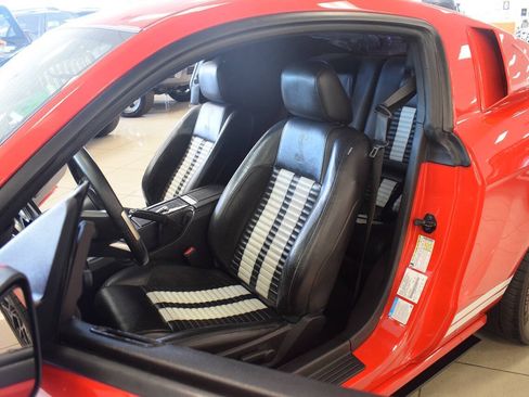 Used 2011 Ford Mustang Shelby GT500 RWD image 88