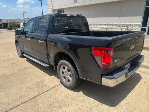 Used 2024 Ford F150 XLT w/ Mobile Office Package RWD image 7
