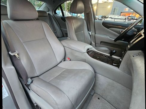 Used 2007 Lexus LS 460 image 23