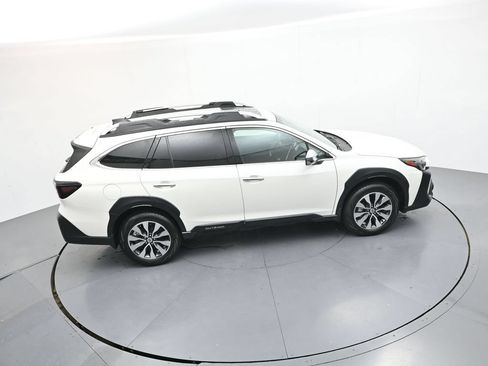Used 2024 Subaru Outback Touring XT w/ Popular Package #2 AWD/4WD image 34