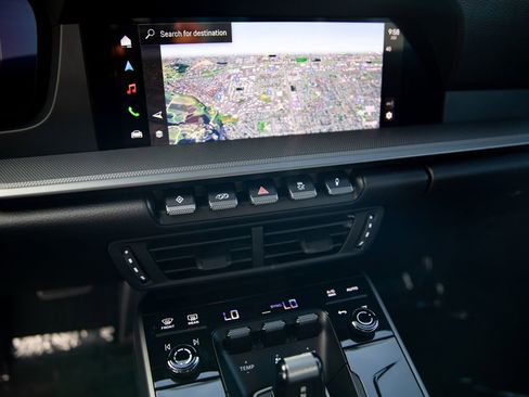 Certified 2025 Porsche 911 Carrera S image 28