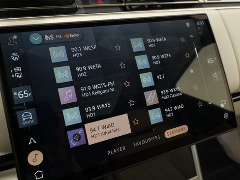 Used 2025 Land Rover Range Rover Long Wheelbase SE image 57