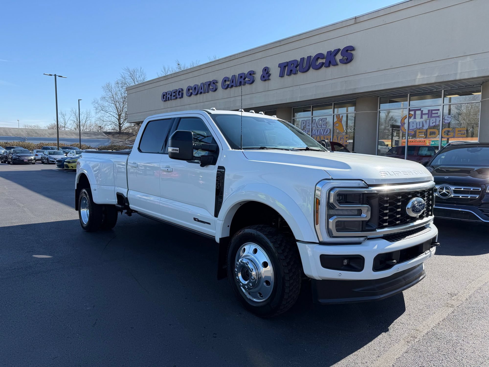 Used 2025 Ford F450 Platinum w/ FX4 Off-Road Package AWD/4WD image 1