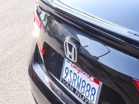 Used 2021 Honda Accord Sport image 9
