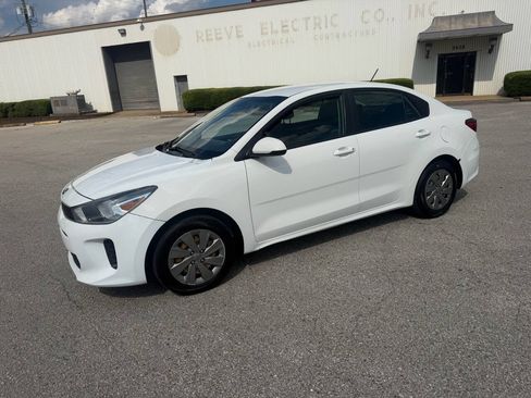 Used 2020 Kia Rio S FWD image 5
