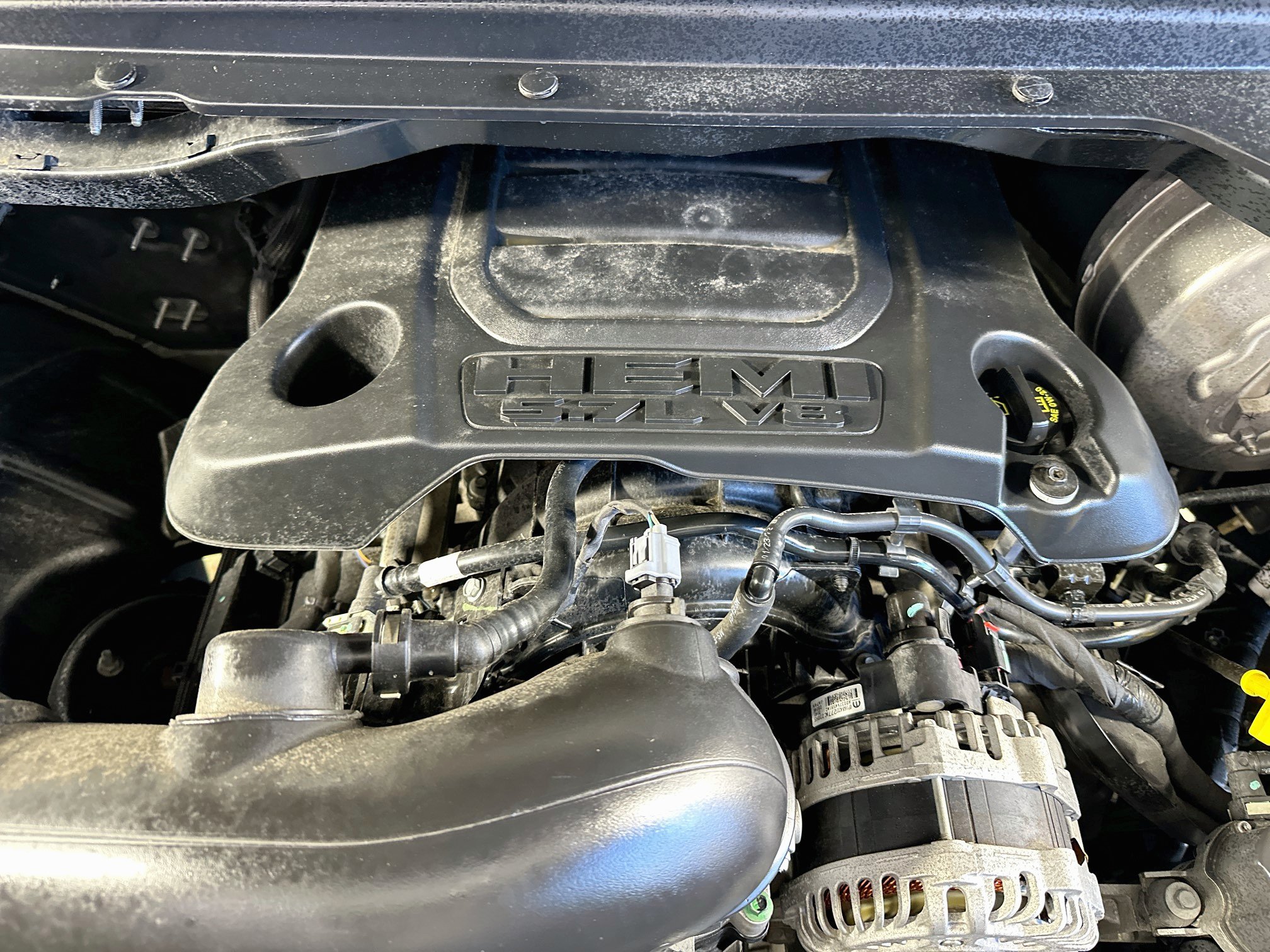 Used 2022 RAM 1500 Laramie w/ Sport Appearance Package RWD image 29