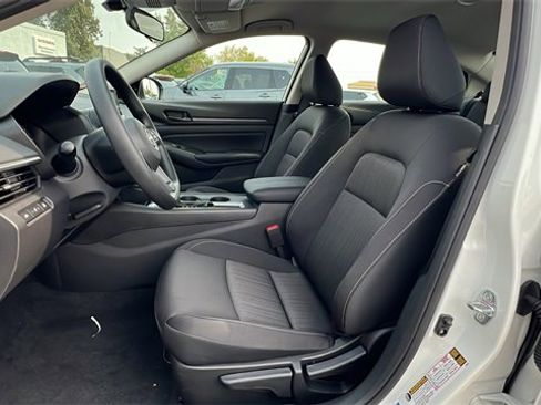 New 2025 Nissan Altima 2.5 S image 21