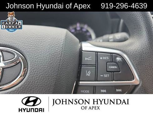 Used 2021 Toyota Highlander L image 36