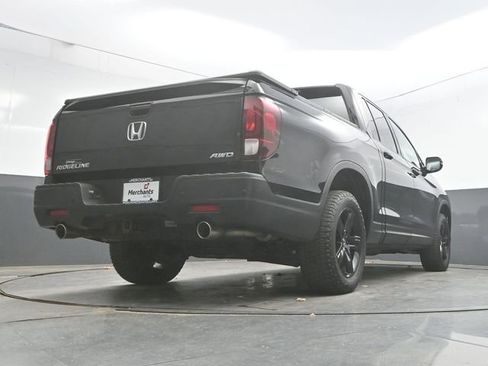 Used 2023 Honda Ridgeline Black Edition image 37