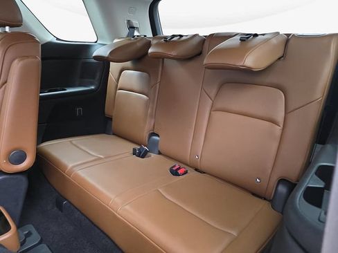 Used 2022 Nissan Pathfinder Platinum w/ Cargo Package FWD image 40
