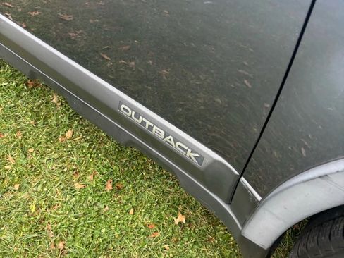 Used 2013 Subaru Outback 2.5i Limited w/ Moonroof Pkg image 21