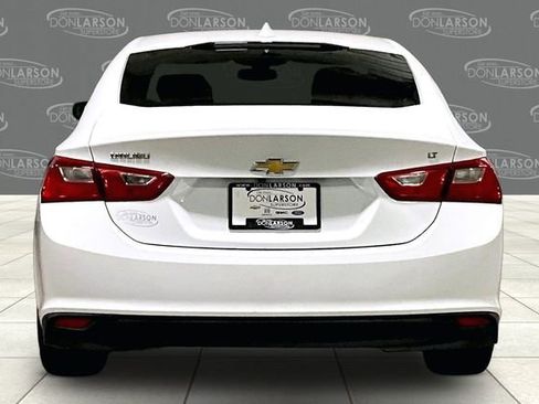 Used 2016 Chevrolet Malibu LT FWD image 6
