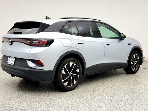 Used 2021 Volkswagen ID.4 Pro image 5