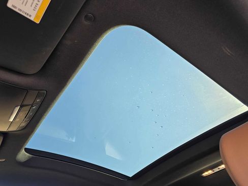 Used 2023 Mercedes-Benz C 300 C 300 image 8