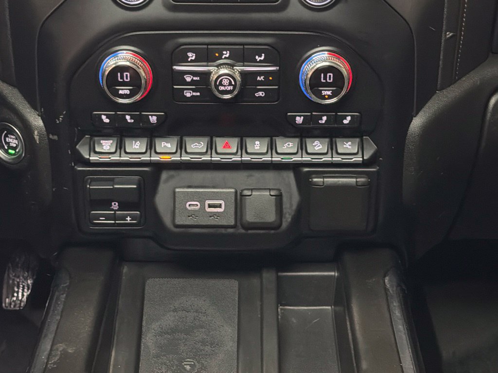 Used 2021 GMC Sierra 2500 AT4 w/ AT4 Premium Plus Package AWD/4WD image 18