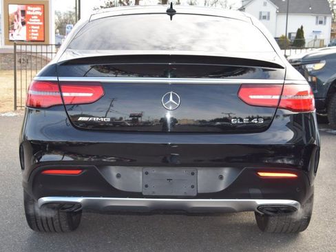 Used 2019 Mercedes-Benz GLE 43 AMG 4MATIC w/ Premium 3 Package image 10