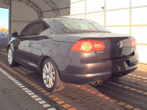 Used 2010 Volkswagen Eos Komfort image 2