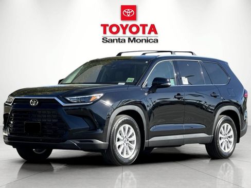 New 2026 Toyota Grand Highlander XLE FWD image 6