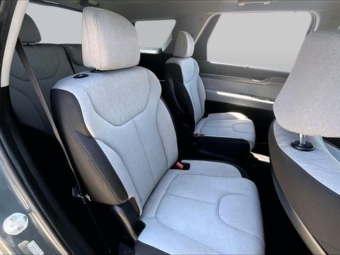 Used 2021 Hyundai Palisade SEL w/ Convenience Package FWD image 18