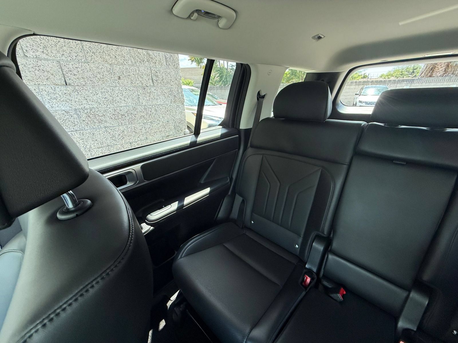 Used 2026 Hyundai Santa Fe SEL AWD/4WD image 40