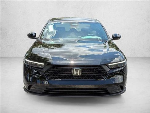 Certified 2025 Honda Accord Sport image 6