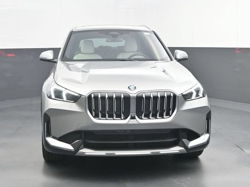 New 2026 BMW X1 xDrive28i w/ Technology Package AWD/4WD image 10