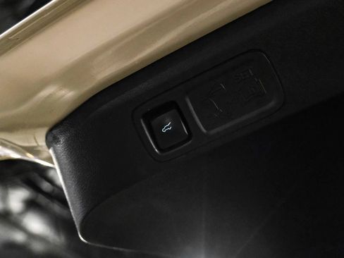 Used 2021 Ford Expedition Limited AWD/4WD image 48