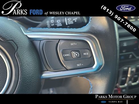 Used 2021 Jeep Wrangler Unlimited Rubicon 4xe AWD/4WD image 29