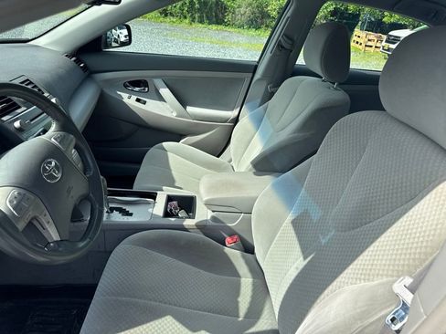 Used 2009 Toyota Camry Hybrid FWD image 11