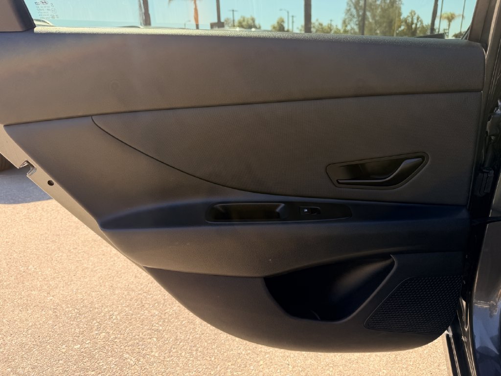 Certified 2025 Hyundai Elantra Sport FWD image 20