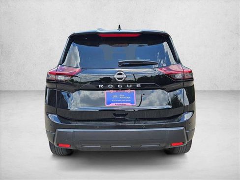Used 2025 Nissan Rogue SV FWD image 7