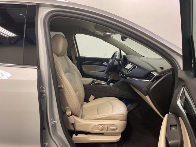 Used 2018 Buick Enclave Premium w/ Trailering Package AWD/4WD image 24