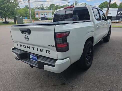 Used 2026 Nissan Frontier SV w/ Tow Package AWD/4WD image 6