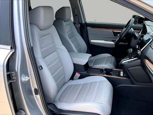 Used 2021 Honda CR-V Touring image 9