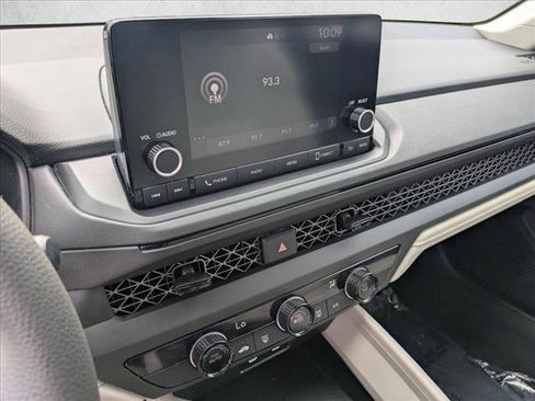 Used 2023 Honda Accord LX image 14