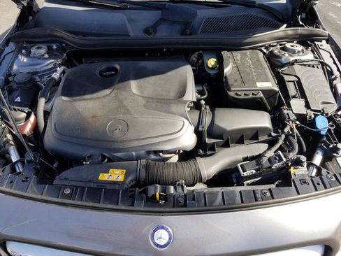 Used 2015 Mercedes-Benz GLA 250 4MATIC image 23