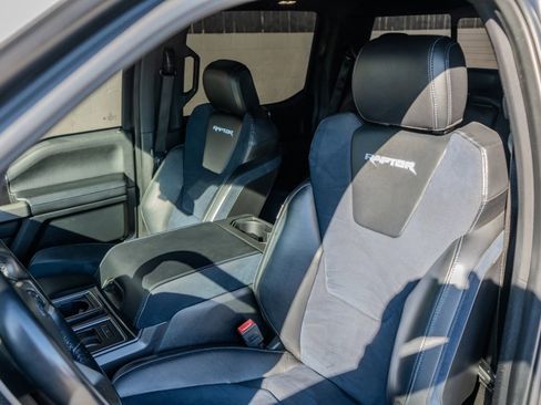 Used 2020 Ford F150 Raptor w/ Equipment Group 802A Luxury image 18