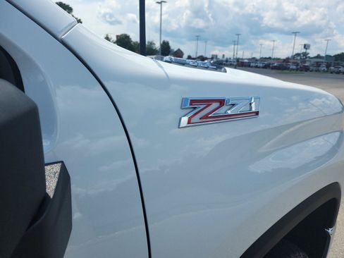 Certified 2024 Chevrolet Silverado 2500 LT w/ All Star Edition AWD/4WD image 9