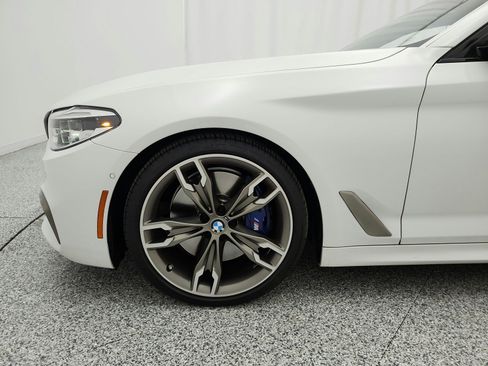 Used 2019 BMW M550i xDrive w/ Premium Package 2 AWD/4WD image 17
