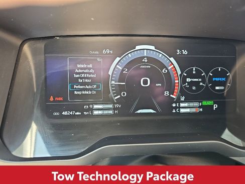 Used 2024 Toyota Sequoia SR5 w/ SR5 Premium Package AWD/4WD image 19