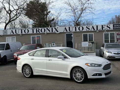Used 2015 Ford Fusion SE w/ Equipment Group 202A image 1
