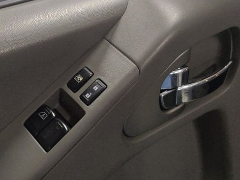 Used 2021 Nissan Frontier S w/ S Utility Package image 27